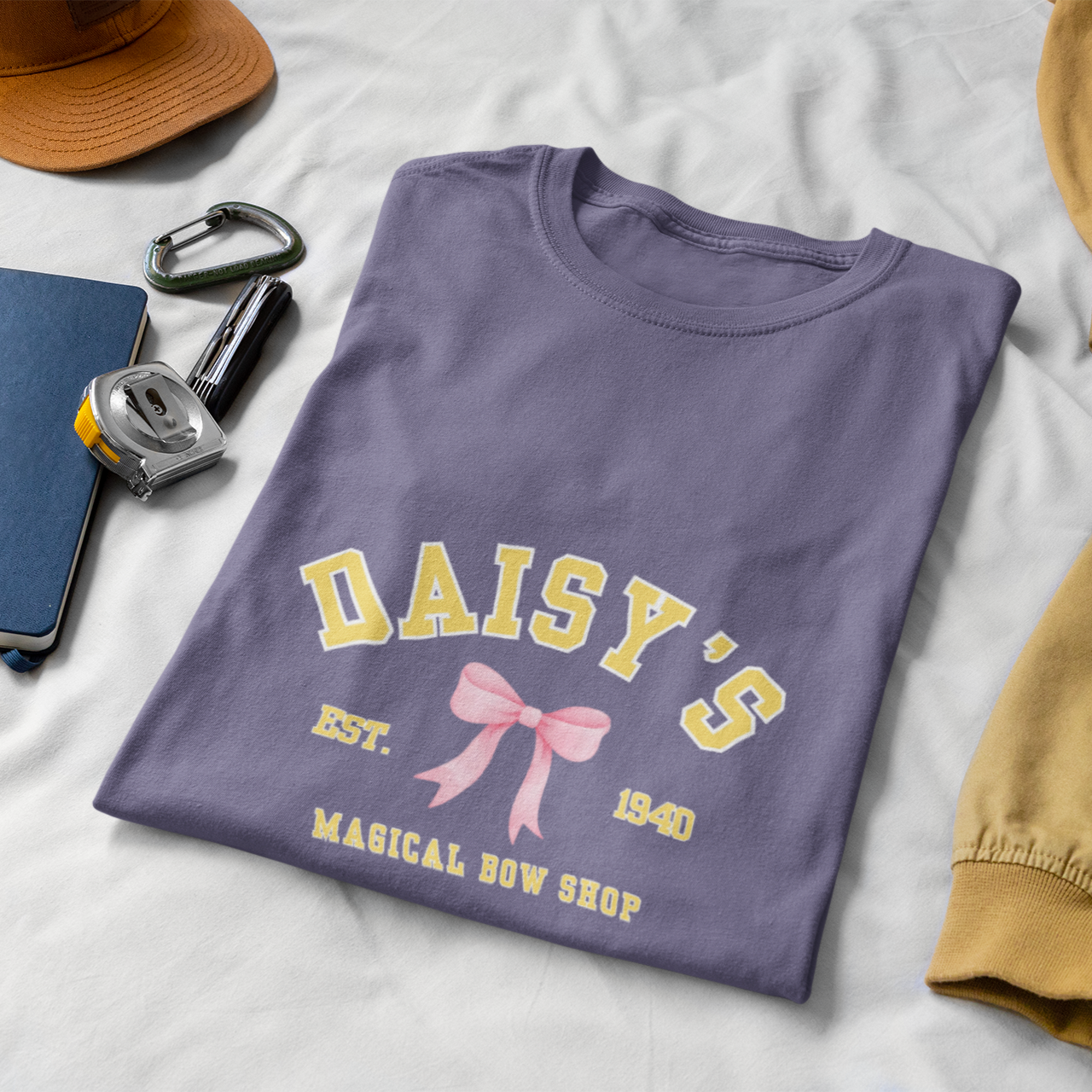 daisys magical bow shop tee
